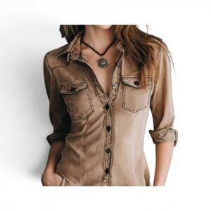 FuTario Retro Washed Contrast Stitching Brown Tan Button Up Blouse NWT, Medium